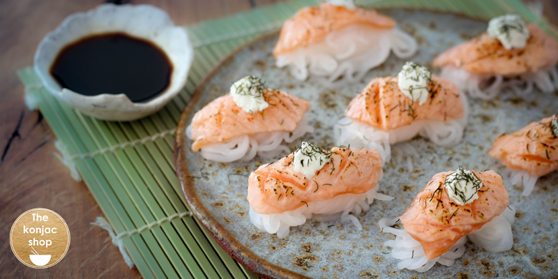 Nigiris de salmón flameados