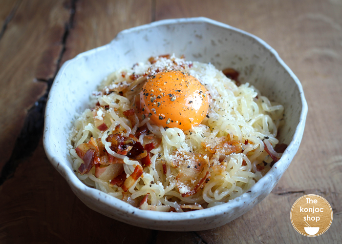 fideos konjac a la carbonara