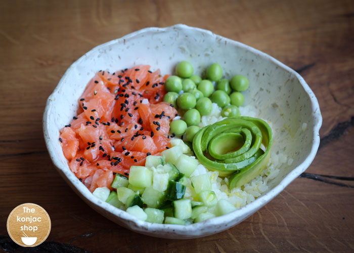 Poke bowl de salmón y arroz konjac Shirataki The Konjac Shop